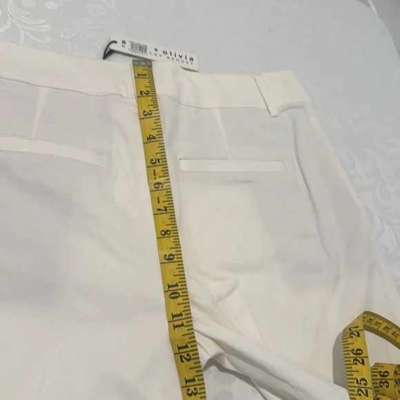 Alice + Olivia “Janis” Low Rise Crop Flare Pants. Ladies 6 - Picture 14 of 16